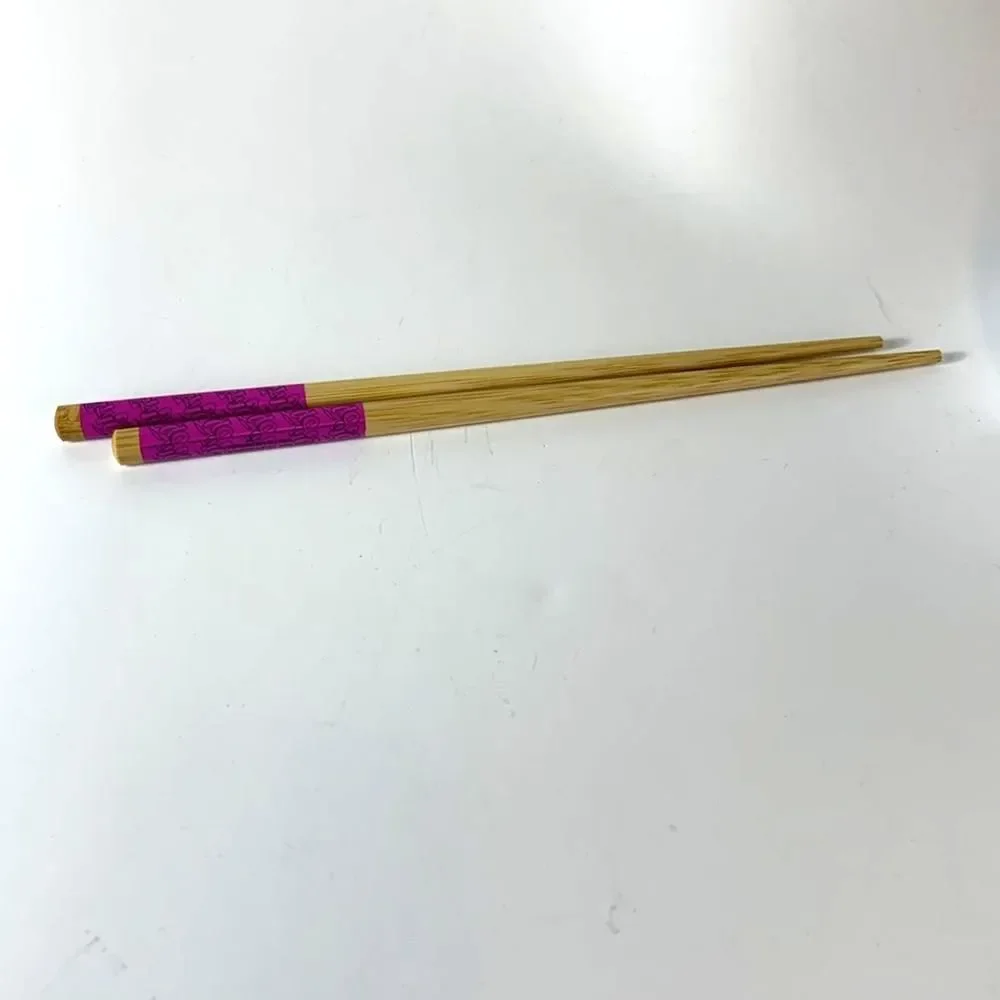 Bratz Characters White 20 Oz. Ceramic Ramen Bowl Chopsticks By Silver Buffalo